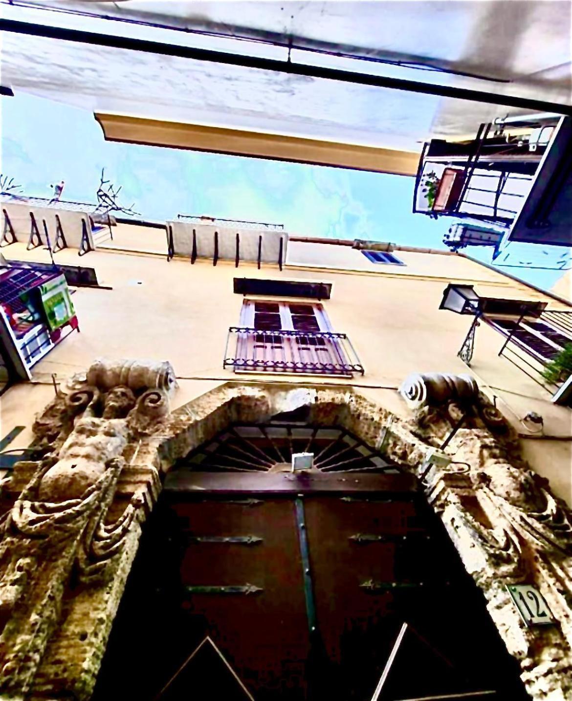 Appartement Palazzo Barone Muzio à Palerme Extérieur photo